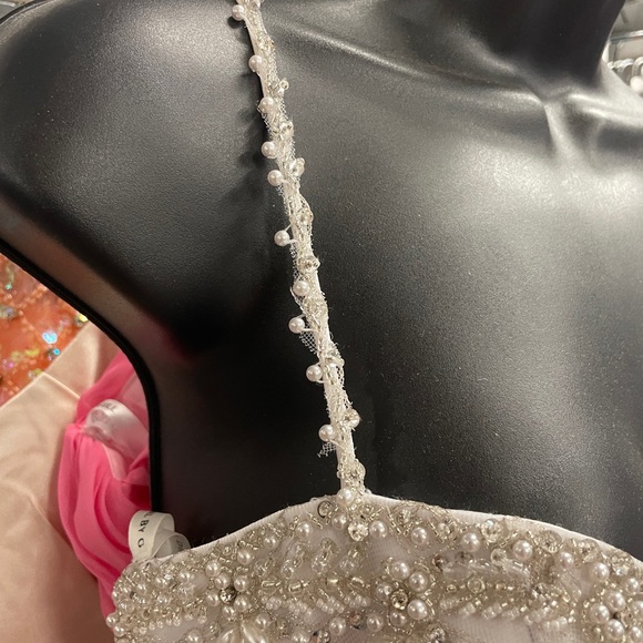 Kenneth Winston wedding dress - Picture 13 of 16